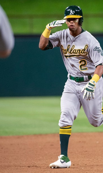 A’s agree to new deal with slugger Khris Davis